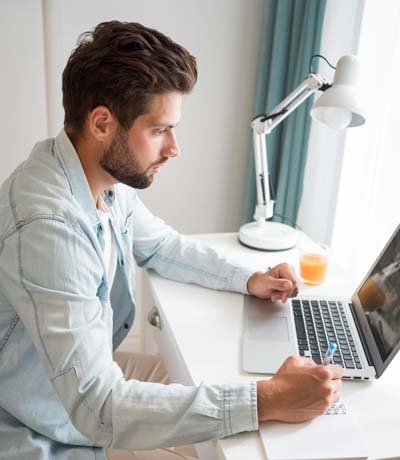 هل لديك سؤال